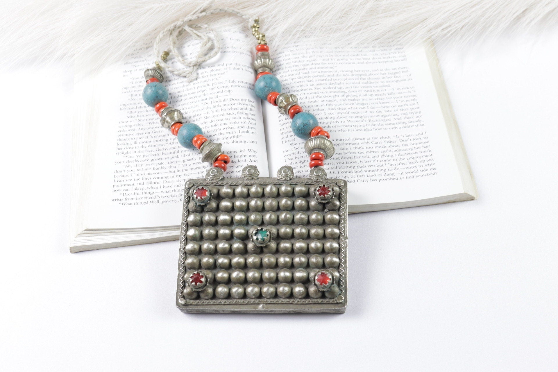 Vintage Style Necklace Pendant Large