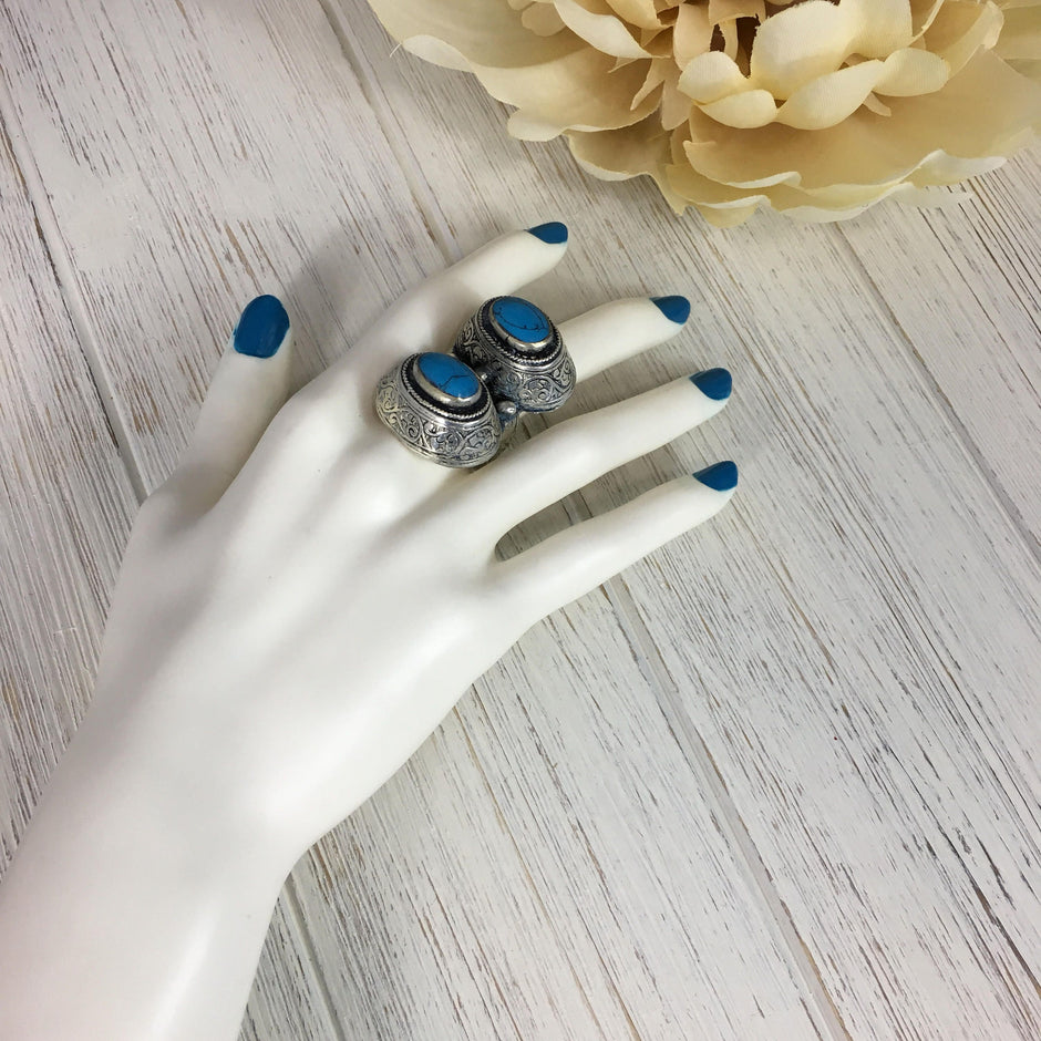 Large Afghan Vintage Silver Ring With Stones