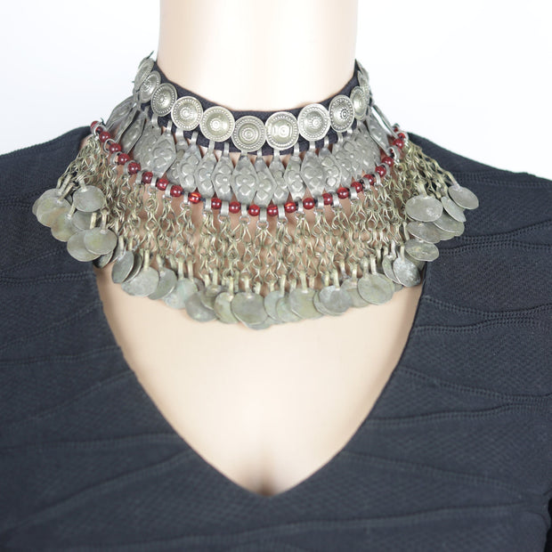 Vintage-Inspired Tuareg Kuchi Choker: Tribal Afghani Boho Belly Dance Necklace - Ethnic Statement Jewelry