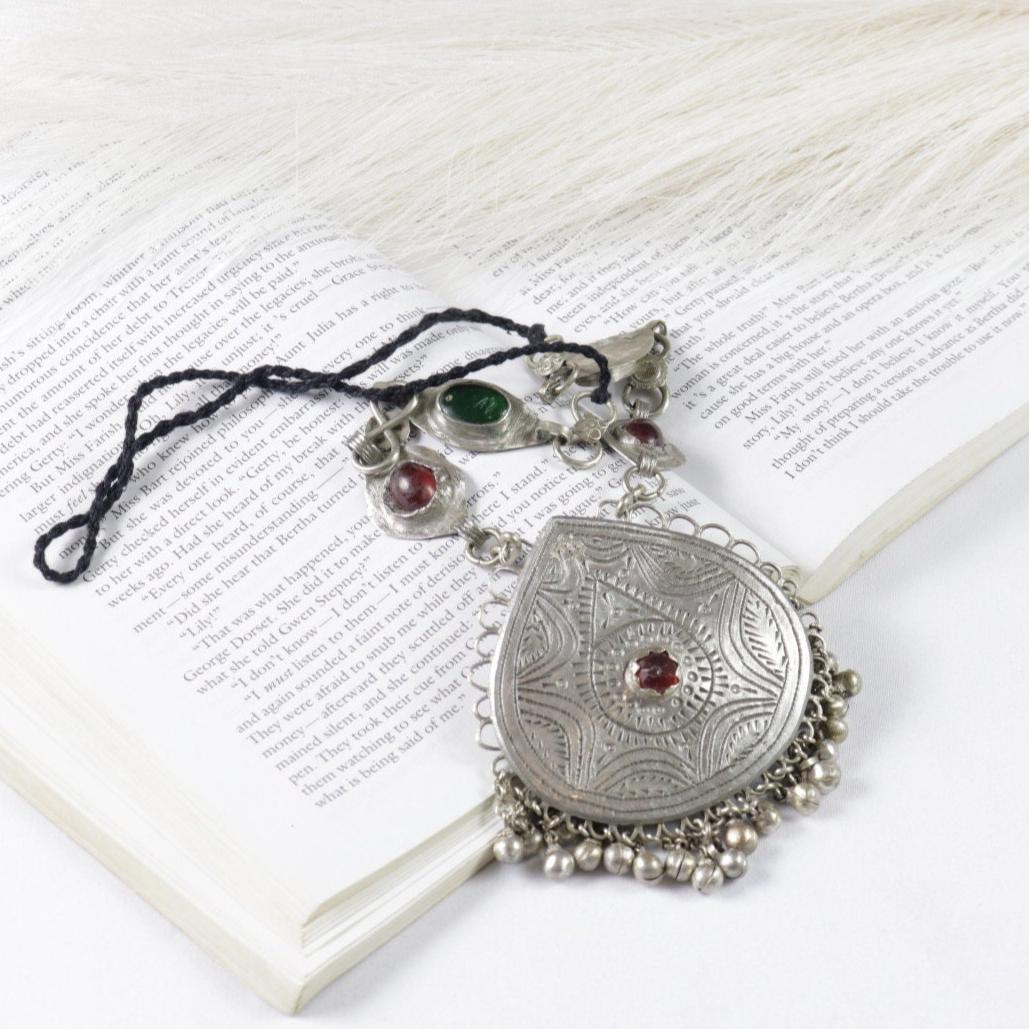 Vintage Afghan Tribal Pendant Necklace - Ethnic Kuchi Choker for Belly Dance Jewelry