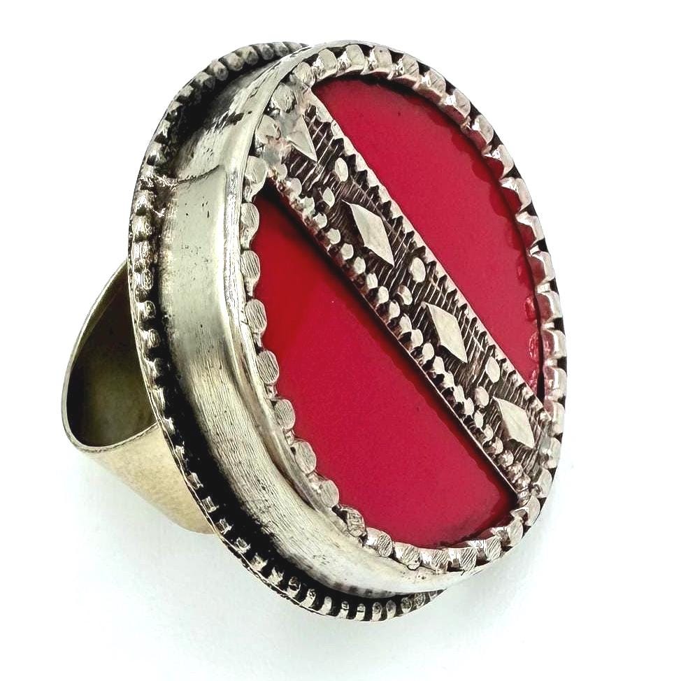 Vintage Afghan Statement Rings: Engraved Gemstone Jewelry for Festivals