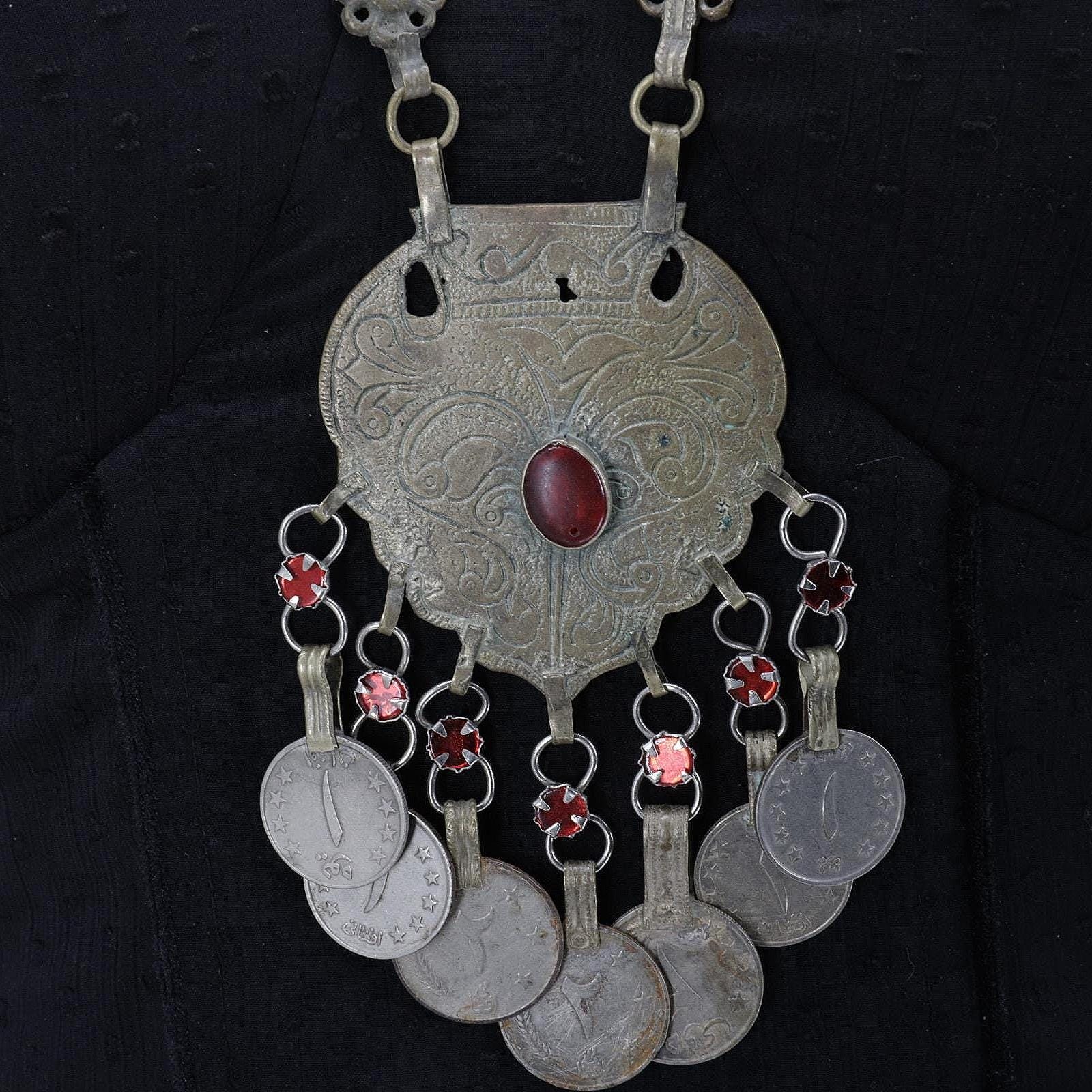 Vintage Afghan Kuchi Choker: Bohemian Statement Necklace with Aqeeq Stones - Ethnic Tribal Jewelry